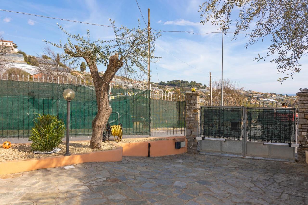 Leto'S Apartment In Sanremo - Parking & Garden Ngoại thất bức ảnh